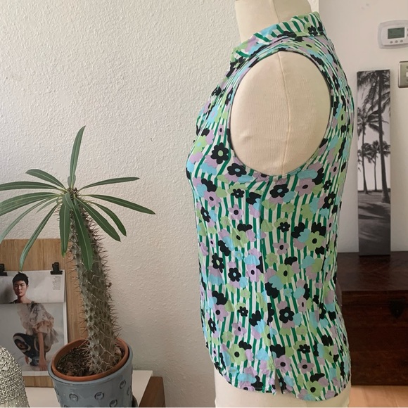 ModCloth Sleeveless collared top with stripes and Warhol style abstract flowers - Picture 7 of 8